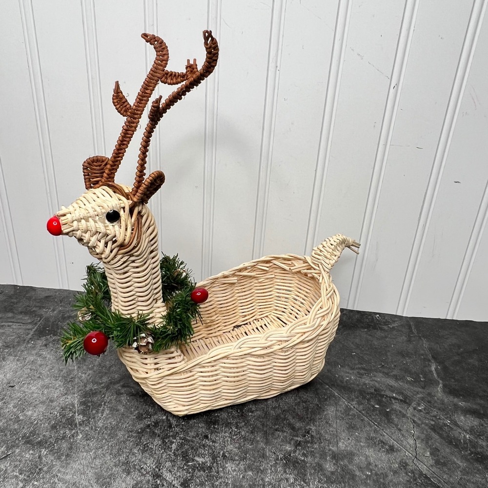 Vintage Wicker Reindeer Christmas Basket | Cottage Grandma Kitsch